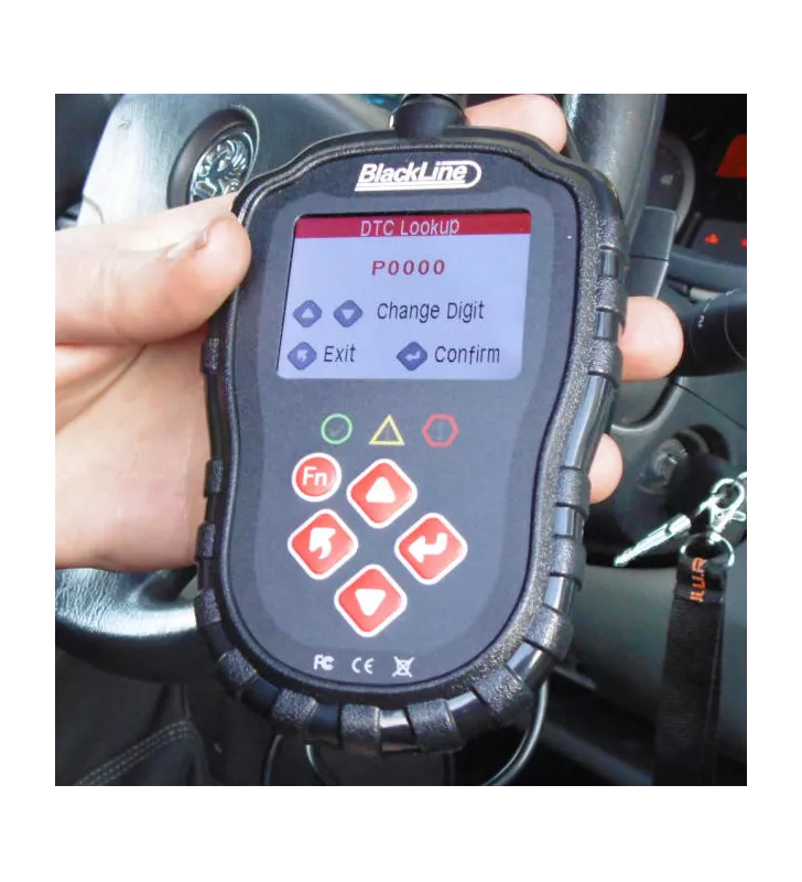 Outil de diagnostique obd II avec écran 2,4 pouces